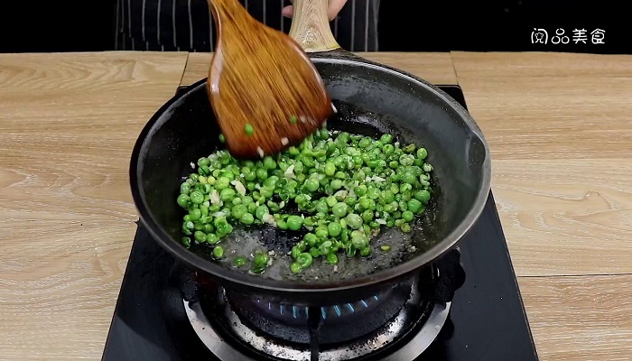 蒜香香酥豌豆怎么做 蒜香香酥豌豆做法