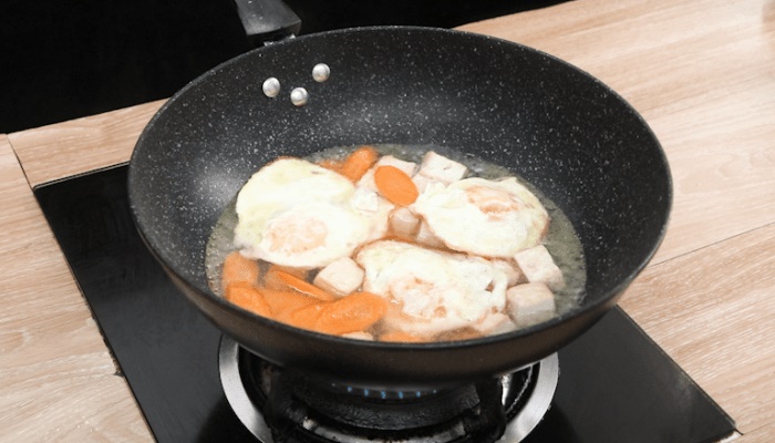 胡萝卜炖鸡蛋豆腐 胡萝卜炖鸡蛋豆腐怎么做好吃