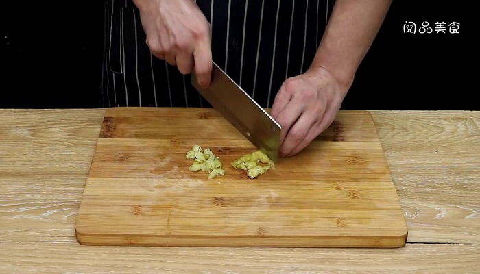 自制铁板鱿鱼的做法 自制铁板鱿鱼怎么做好吃