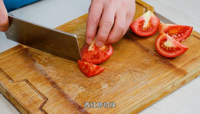 萝卜西红柿炖牛腩的做法 萝卜西红柿炖牛腩怎么做