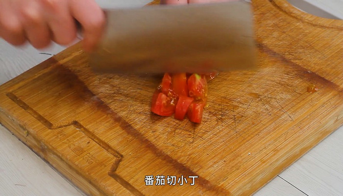 番茄茄丁打卤面的做法 番茄茄丁打卤面怎么做