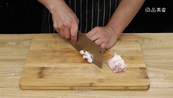 干锅海鲜菇 干锅海鲜菇的做法