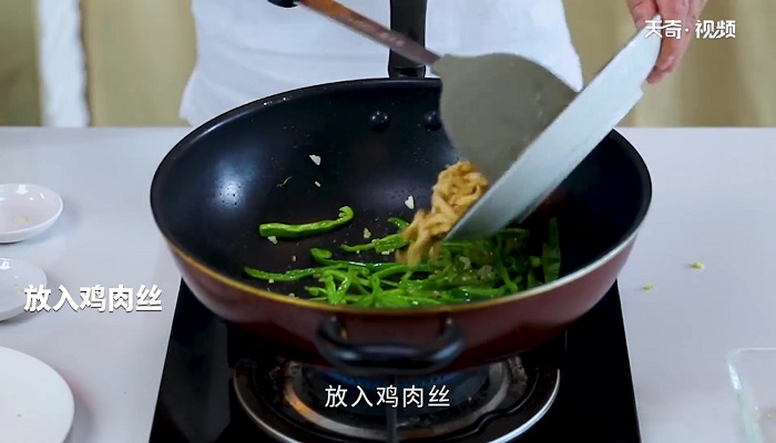 青椒炒鸡肉丝的做法 青椒炒鸡肉丝怎么做