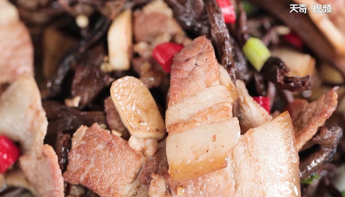 茶树菇炒五花肉的做法 茶树菇炒五花肉怎么做