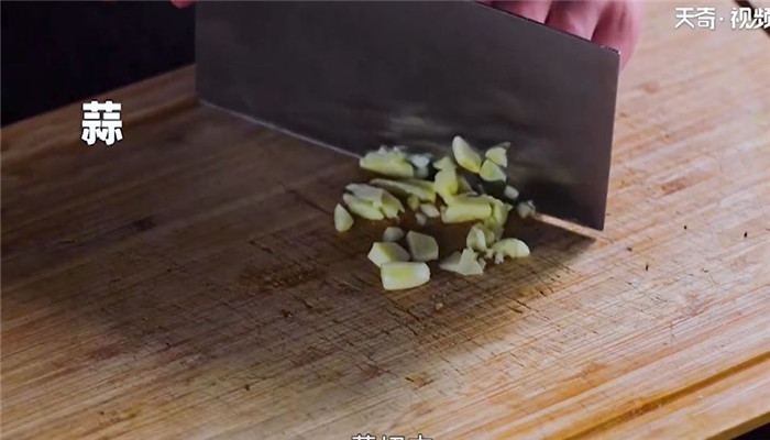 黄瓜炒火腿怎么做 黄瓜炒火腿的做法