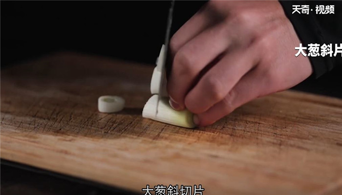 青椒芦笋怎么做 青椒芦笋的做法