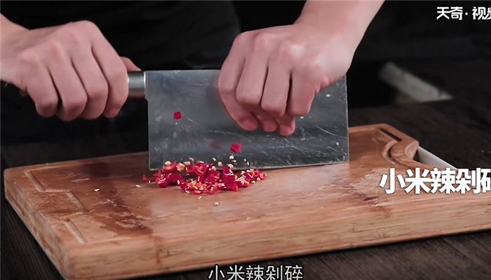 肉末榄菜炒笋丝怎么做 肉末榄菜炒笋丝的做法