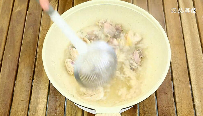 香菇粉皮炖鸡的做法 香菇粉皮炖鸡怎么做