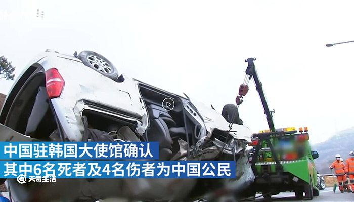 韩国高速车祸 中国公民6死4伤