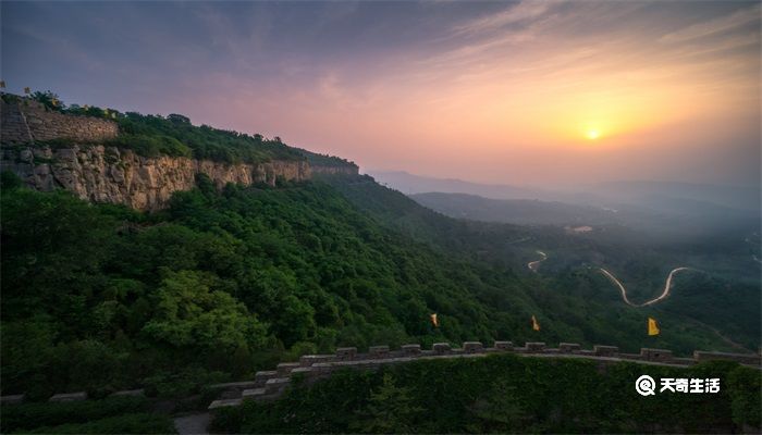 天姥山位于現(xiàn)在的什么地方