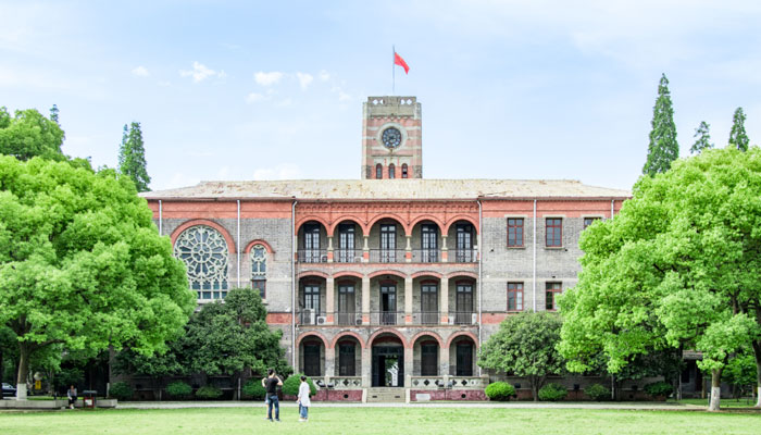 河北大学是几本