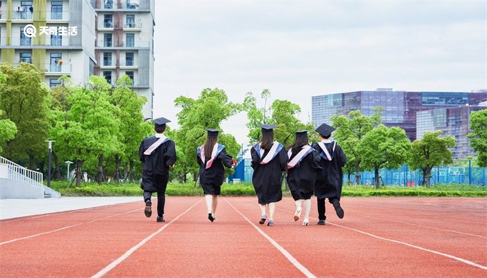 湖北民族大学是几本