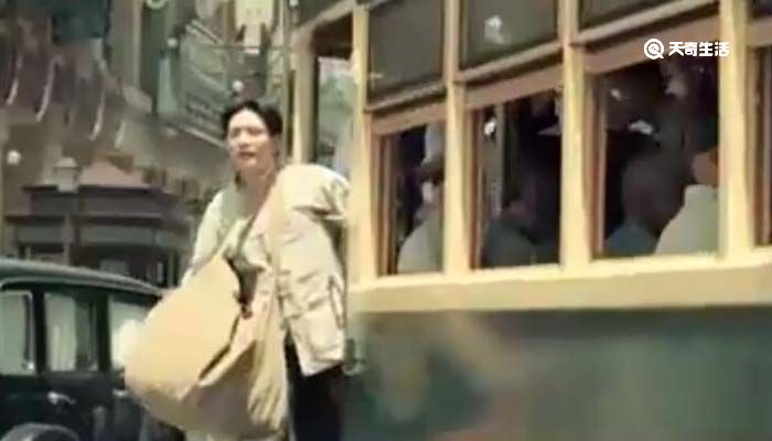正式上映前一天,《1921》预售总票房破亿