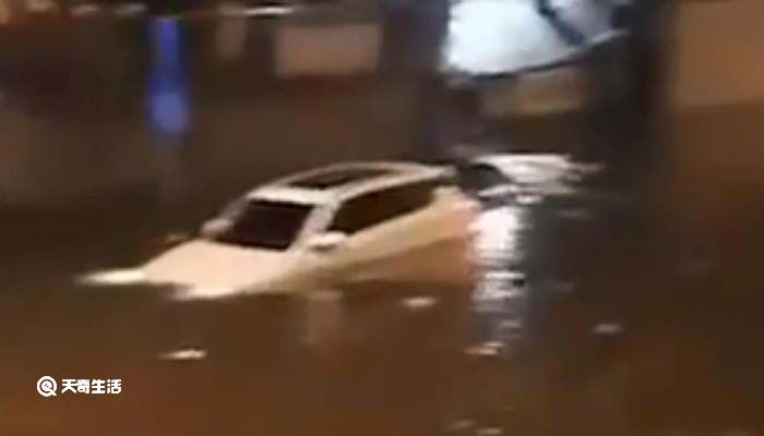 暴雨致积水,北京2名驾车涉水被困人员遇难