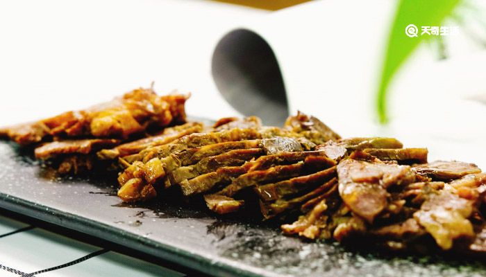 卤牛肉放什么调料