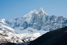 阿尔卑斯山在哪个国家 阿尔卑斯山位于哪个国家