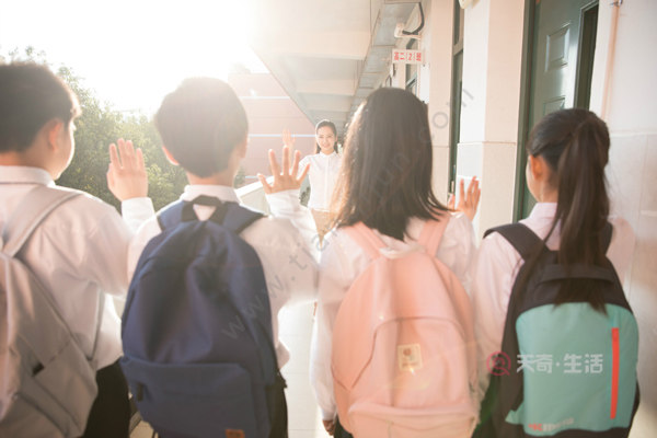 怎么样让小孩变得有礼貌