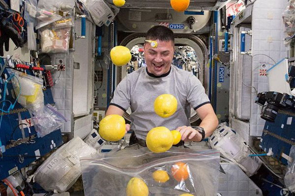 航天员在太空中有哪些趣事