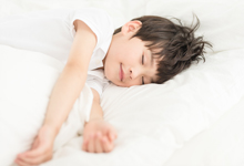 孩子自己睡的好处  孩子独立睡觉的重要性
