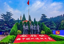 课文狼牙山五壮士的中心思想 课文狼牙山五壮士的中心思想是什么