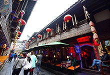麗江美食街在哪里 麗江最有名的美食街