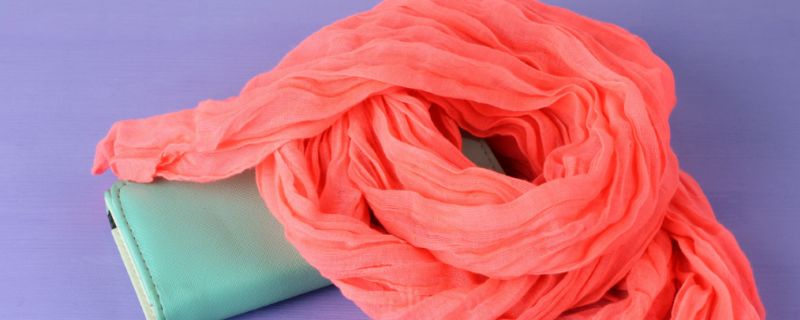 直筒围巾怎么搭配 直筒围巾的搭配方法