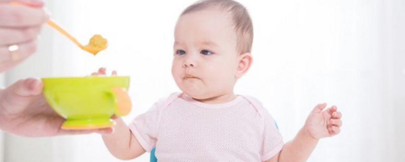 十一个月宝宝可以用汤泡饭吃吗