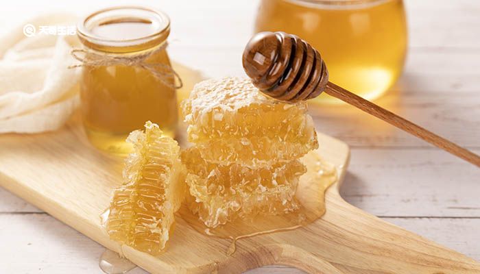 蜂蜜可以用开水冲吗