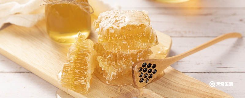蜂蜜可以用开水冲吗