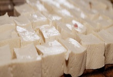 豆腐在冰箱里放了三天会变质吗 豆腐的保质期是多久