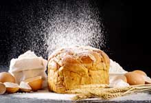 蛋糕上撒的白色粉末是什么 面包上撒的白霜是什么