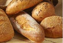 做面包为什么要放黄油 做面包没黄油用什么油代替