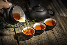 长期喝黑茶有什么功效 长期喝黑茶的功效