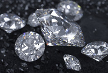 莫桑钻和钻石的区别 莫桑钻和天然钻石有什么不同