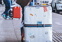 飞机行李箱尺寸要求多大可以带上飞机 可以带上飞机的行李箱尺寸是多少