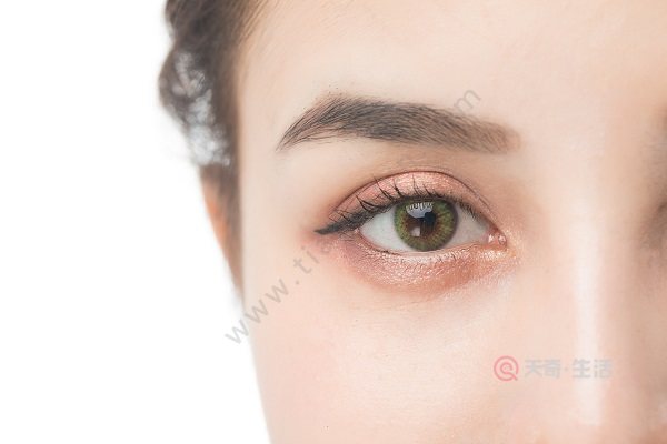 怎么消除眼部皱纹