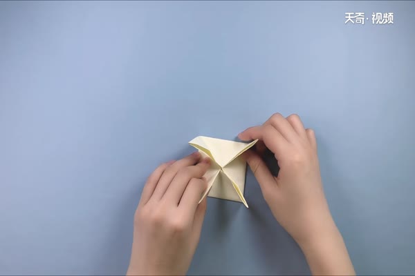 帆船折纸的折法 帆船折纸怎么折