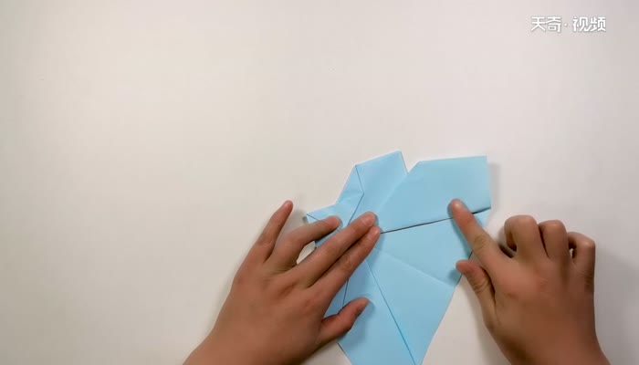 回旋飞机折纸方法视频 回旋飞机怎么折