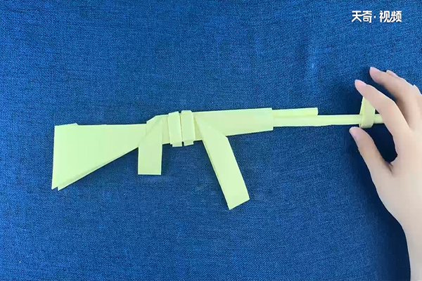 AK47枪的折法