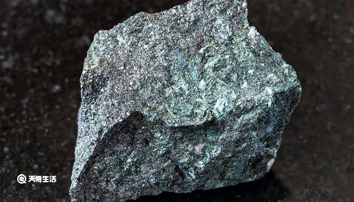 磁铁矿的主要成分是什么磁铁矿的用途