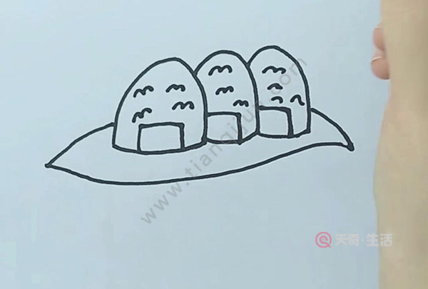 糯米饭团简笔画图片