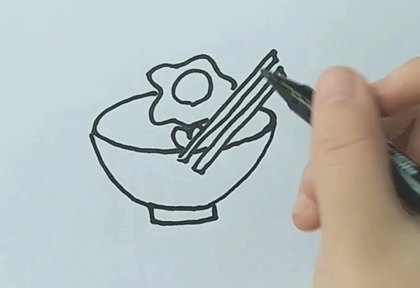 筷子夹鸡蛋简笔画图片